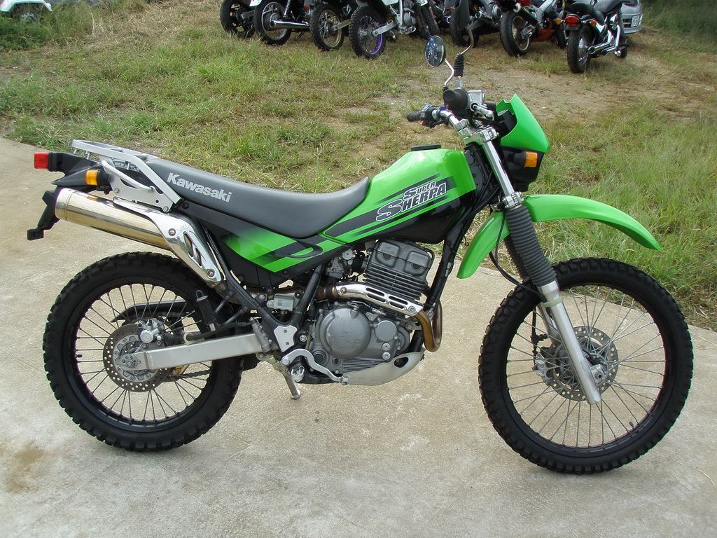 Купить мотоцикл Kawasaki Super Sherpa: японский мотоцикл Kawasaki